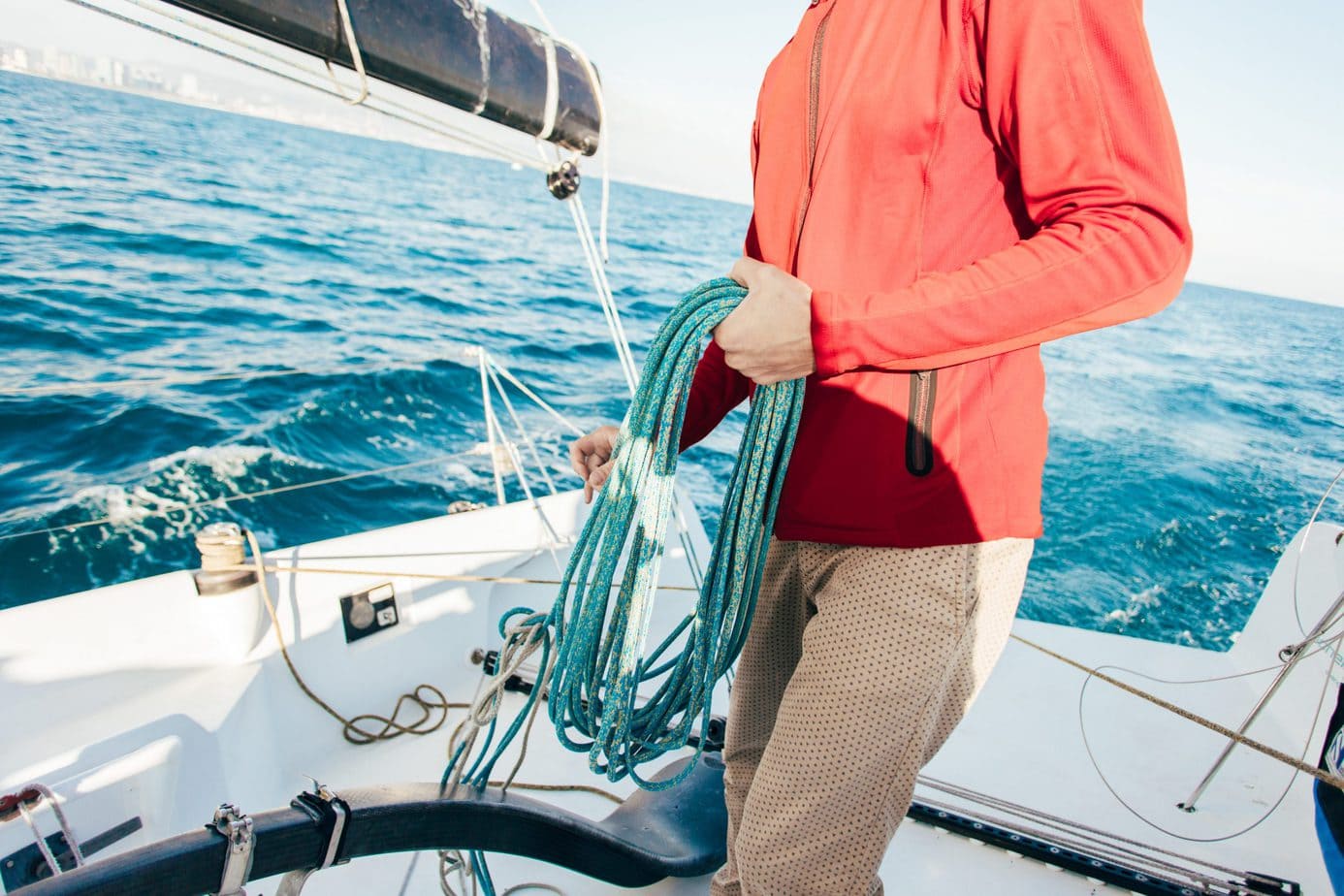 Basic sailing equipment and accessories – don’t go on a cruise without it!